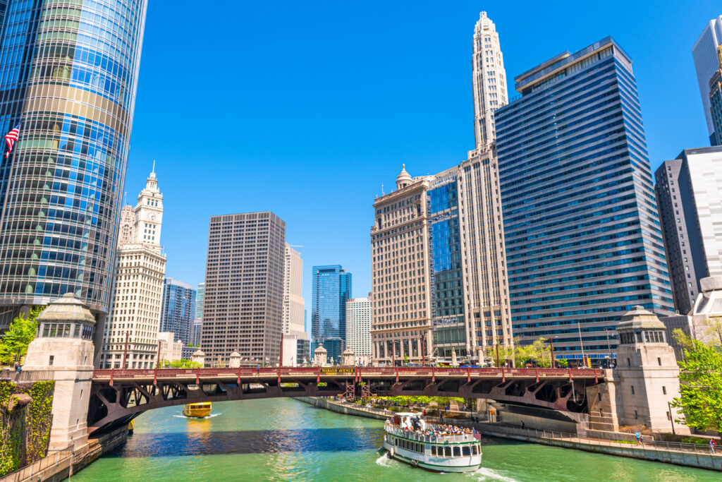 What Should I Do if I Get Injured at the Chicago Riverwalk?